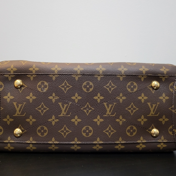 *SOLD*LV MONTAIGNE GM - Picture 6 of 15